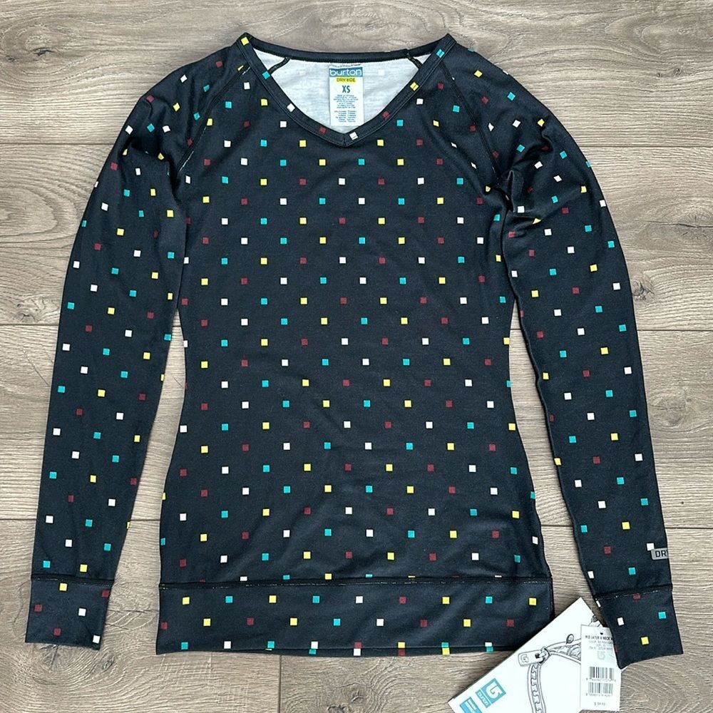 Burton Midweight V-Neck Layering Long‎ Sleeve Top Black Print Size XS